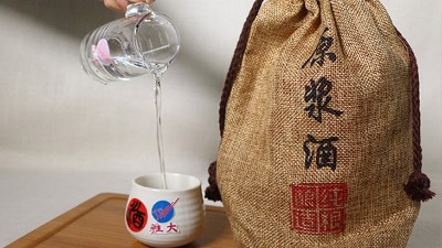 為什么說新手用全自動釀酒設(shè)備釀小曲清香型白酒更容易成功